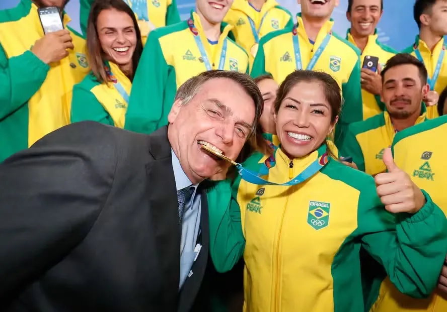 Bolsonaro recebe medalhistas dos Jogos Pan-Americanos de Lima, em 2019 — Foto: Palácio do Planalto