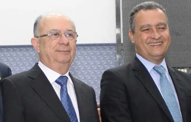 Prefeito José Ronaldo e ministro Rui Costa assinam ordem de serviço do Convive em Feira