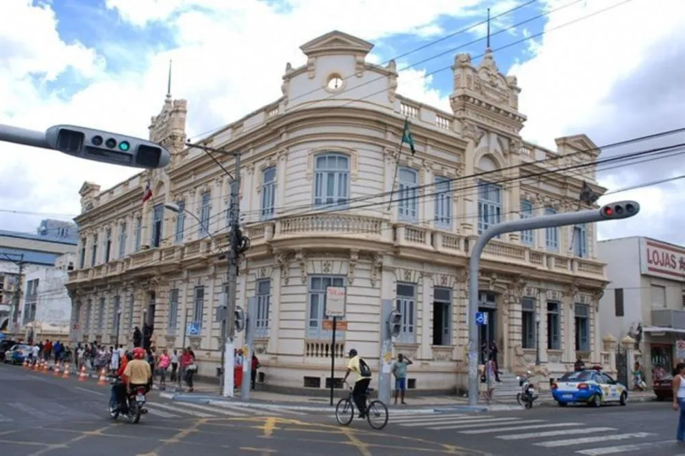 Prefeitura de Feira antecipa pagamento dos salários dos servidores para quinta-feira (29)