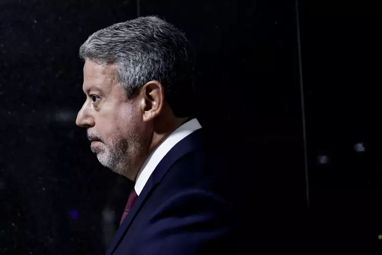 Presidente da Câmara, Arthur Lira, em entrevista à GloboNews | Foto: Reuters